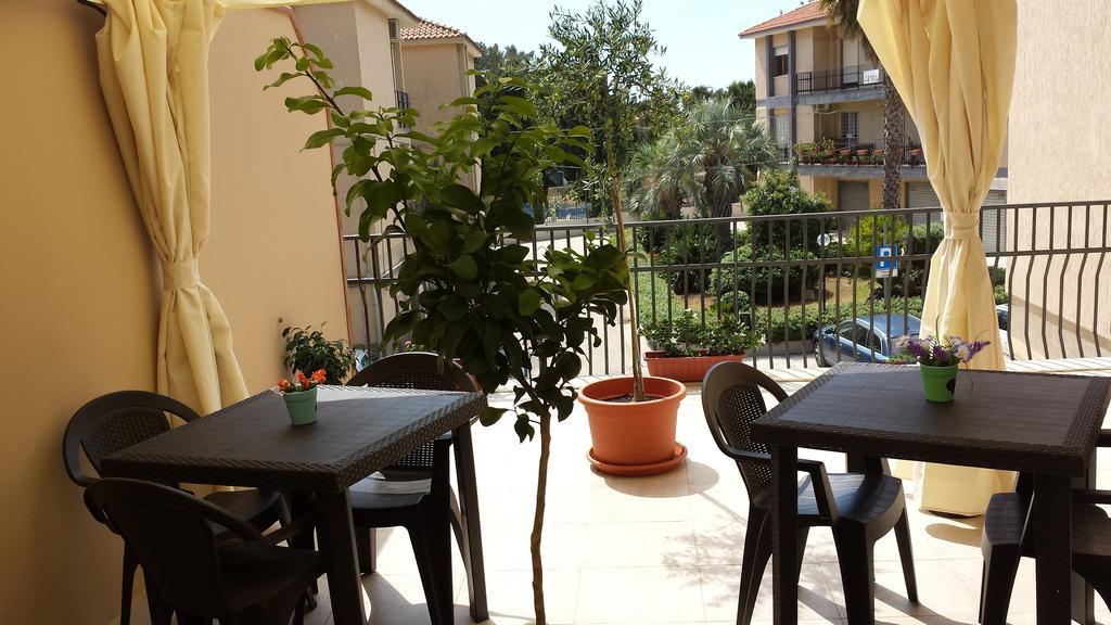 Affittacamere Il Terrazzo Di Archimede Syracuse Luaran gambar